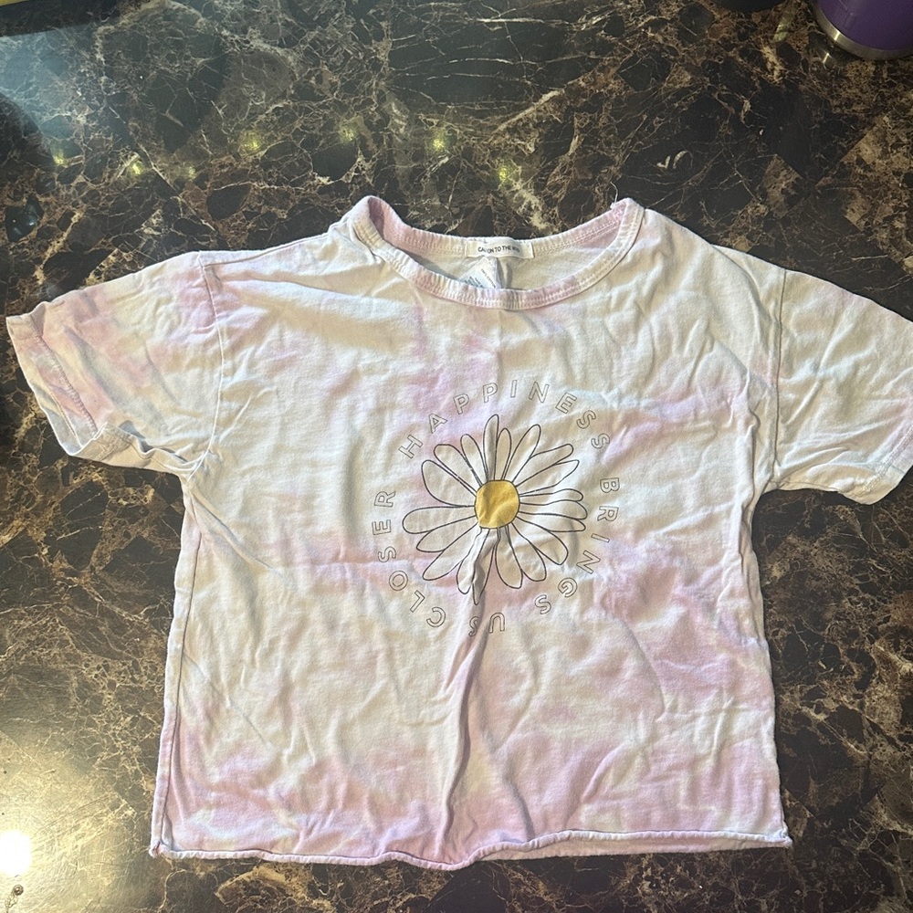 Caution To The Wind Pink and White Daisy Tee